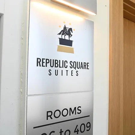 Hotel Republic Square 4*