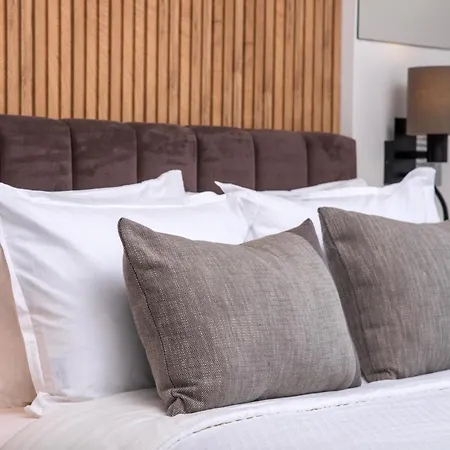 Republic Square Luxury Otel Belgrad